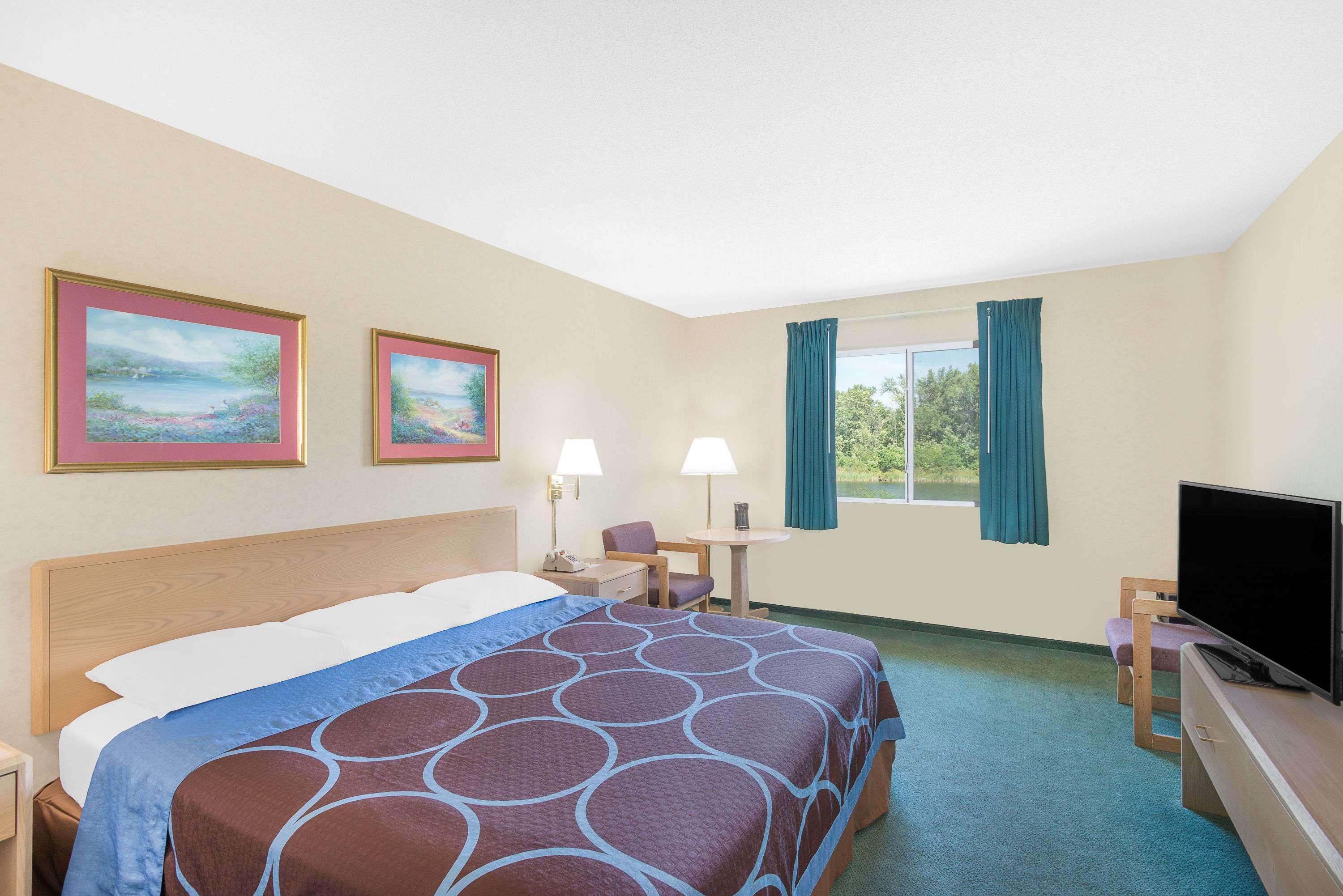 Hotel Super 8 By Wyndham Canandaigua